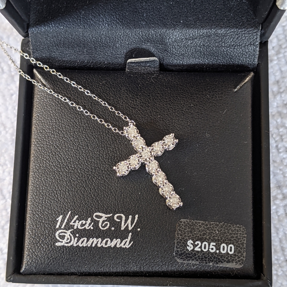 1/4 True Weight Diamond Sterling Silver Cross Neck